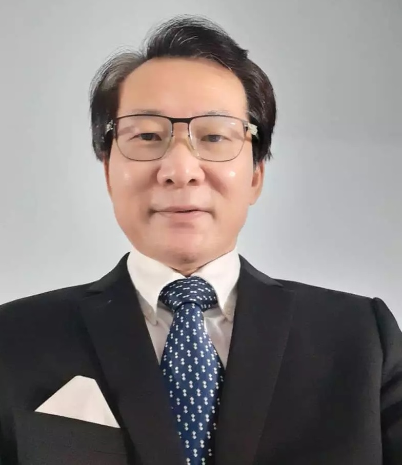 	YBhg.  Datuk Daniel Ling Sia Chin